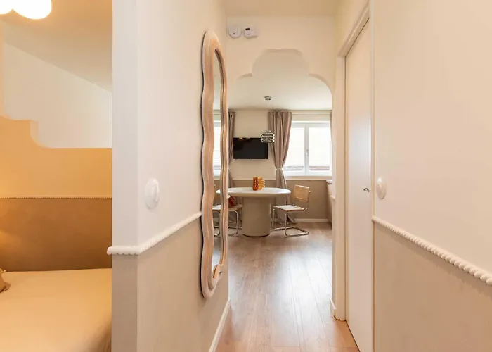 Modern 1br-2p - Lyon4th-croix Rousse ליון